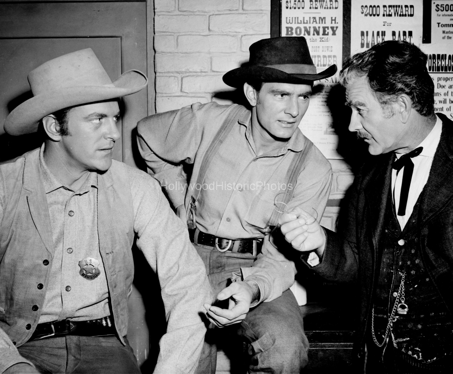 Gunsmoke 1955 Arness Weaver Stone.jpg